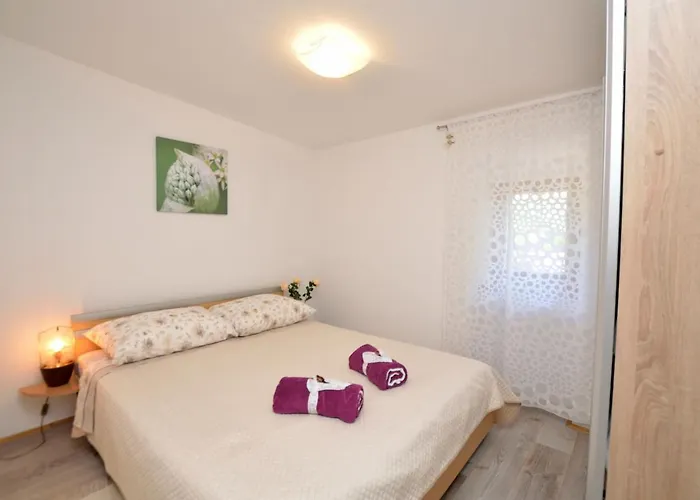 House Carlo